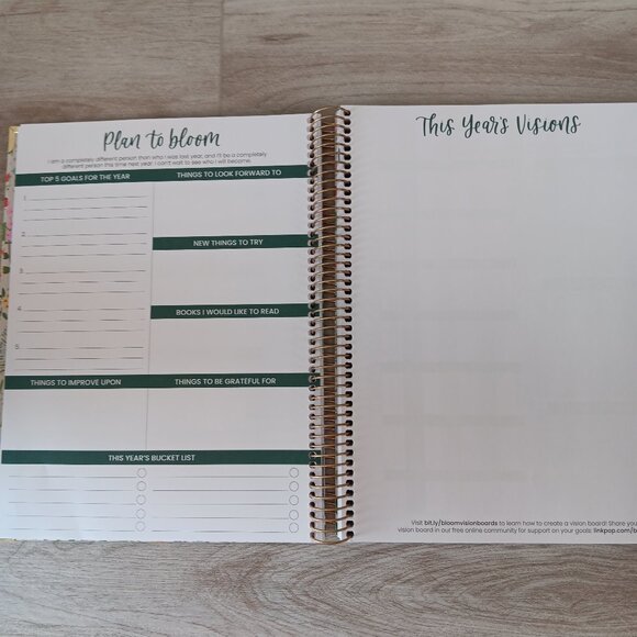 Bloom Planners 2025-2026 Floral Spiral Hard Cover Motivational Monthly Weekly - Picture 7 of 15